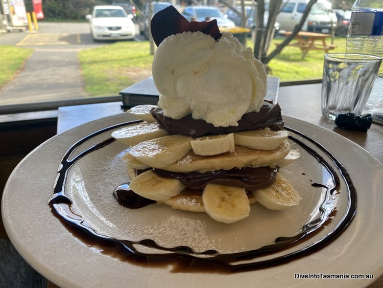 chocobanana pancakes