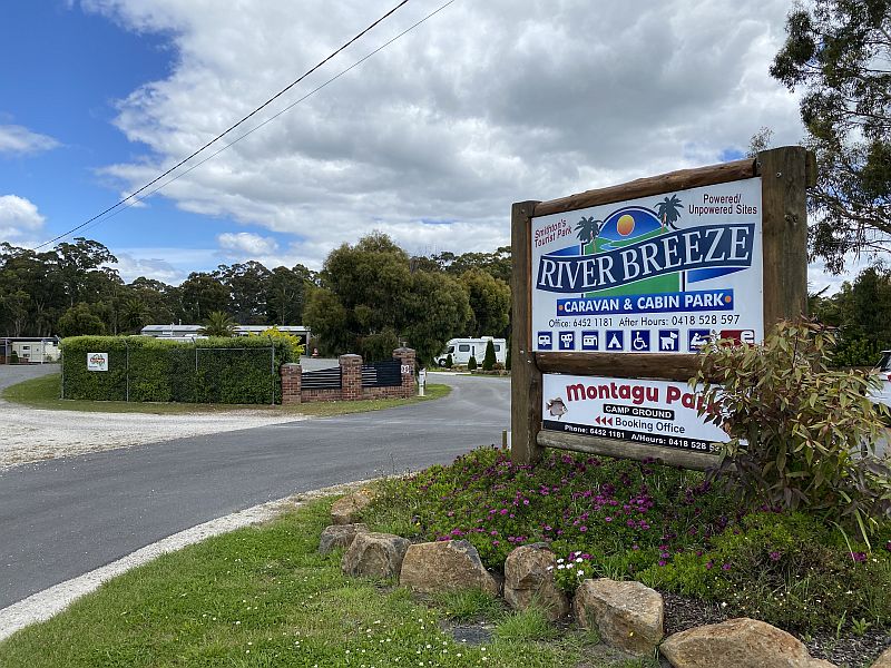 River Breeze Caravan And Cabin Park