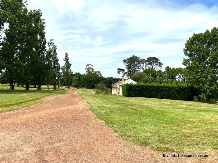 Towards the bakehouse cottage in Woolmers Estate